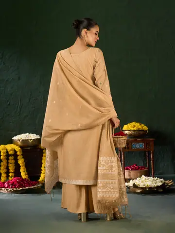 Dresses & Kurtis, Set Shoot photography by CPH Studio, photograph 32