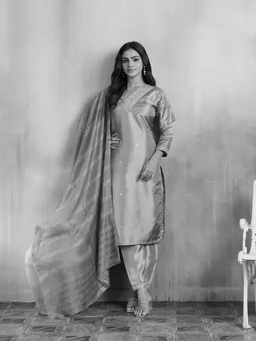 Dresses & Kurtis, Uber Premium photography by CPH Studio, photograph 142