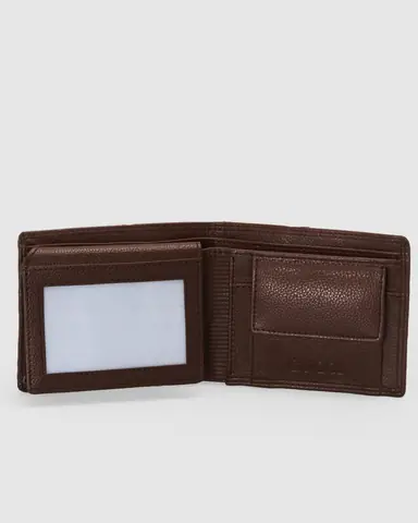 Product, Bags, Men’s Wallets photography by CPH Studio, photograph 3