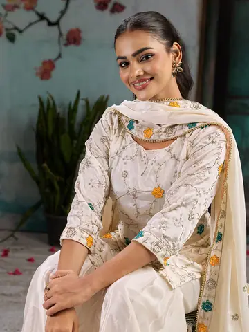 Dresses & Kurtis, Uber Premium photography by CPH Studio, photograph 36