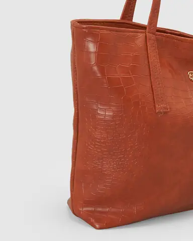 Product, Bags, Shoulder Bags photography by CPH Studio, photograph 3