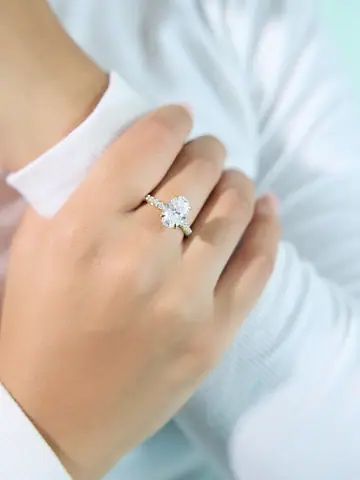Jewellery, Uber Premium photography by CPH Studio, photograph 1