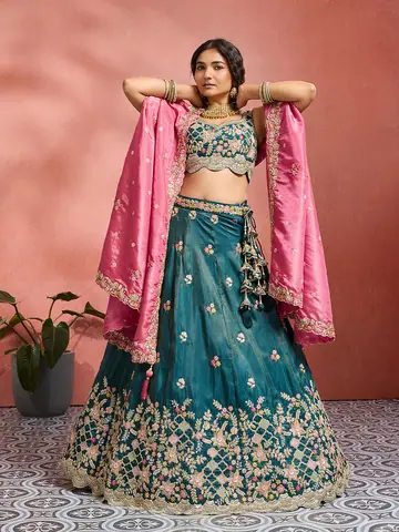 Lehenga, Uber Premium photography by CPH Studio, photograph 83