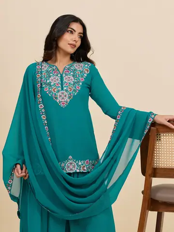 Dresses & Kurtis, Premium photography by CPH Studio, photograph 19