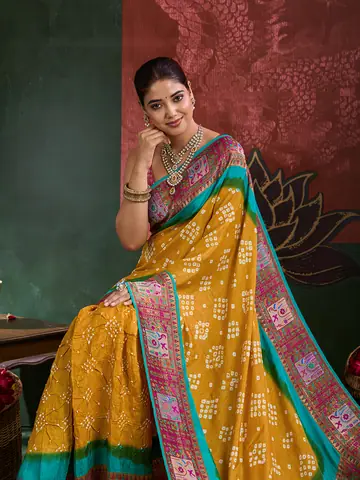 Sarees, Uber Premium photography by CPH Studio, photograph 124