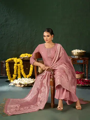 Dresses & Kurtis, Set Shoot photography by CPH Studio, photograph 40