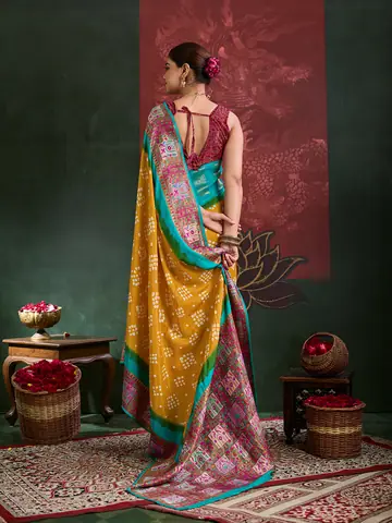 Sarees, Uber Premium photography by CPH Studio, photograph 122
