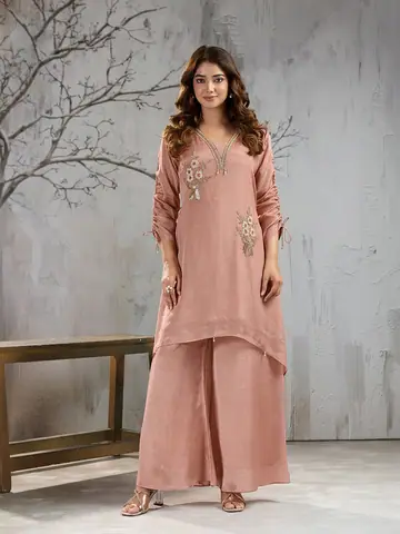 Dresses & Kurtis, Uber Premium photography by CPH Studio, photograph 8