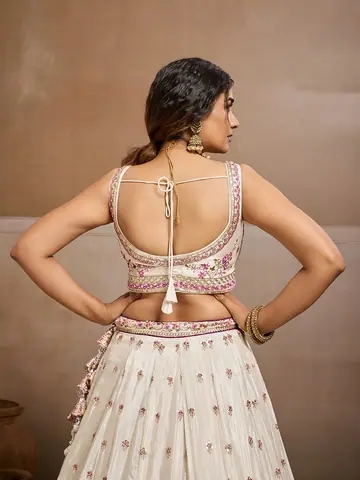 Lehenga, Uber Premium photography by CPH Studio, photograph 7