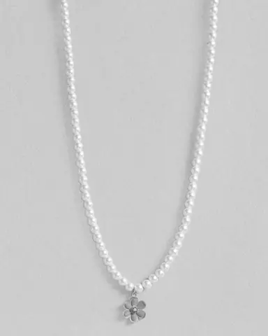 Product, Jewellery, Neck Chains photography by CPH Studio, photograph 4