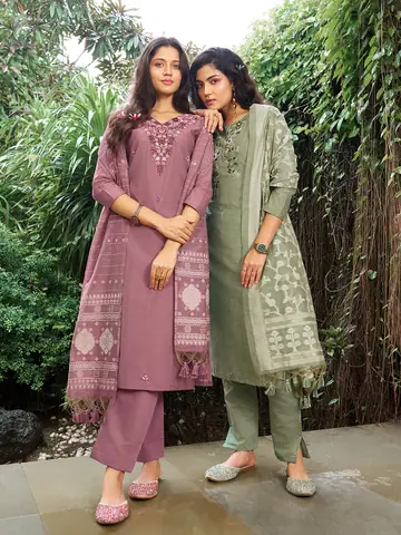 Dresses & Kurtis, Outdoor photography by CPH Studio, photograph 5