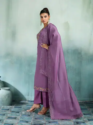 Dresses & Kurtis, Uber Premium photography by CPH Studio, photograph 43
