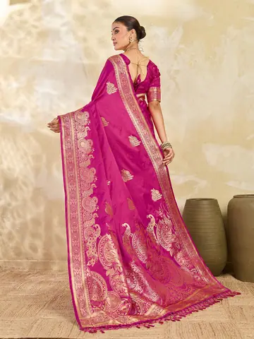 Sarees, Uber Premium photography by CPH Studio, photograph 29