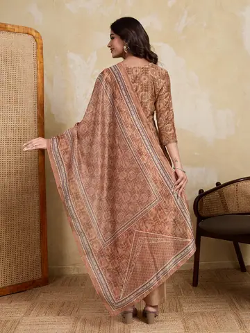 Dresses & Kurtis, Uber Premium photography by CPH Studio, photograph 40