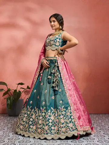 Lehenga, Uber Premium photography by CPH Studio, photograph 78