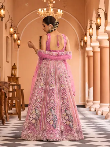 Lehenga, Outdoor Shoot photography by CPH Studio, photograph 11