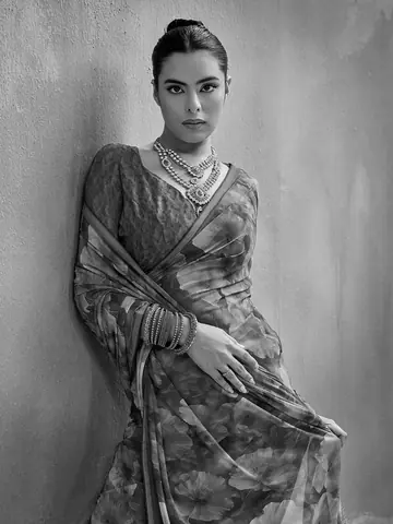 Sarees, Uber Premium photography by CPH Studio, photograph 137