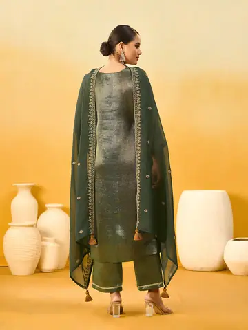 Dresses & Kurtis, Set Shoot photography by CPH Studio, photograph 22