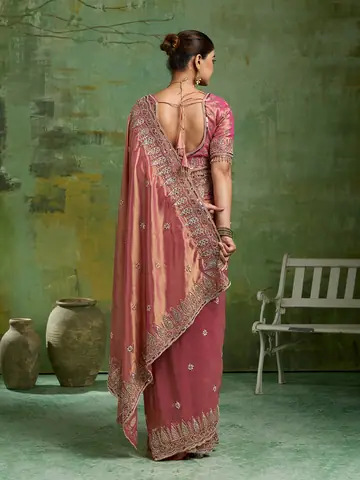 Sarees, Uber Premium photography by CPH Studio, photograph 10