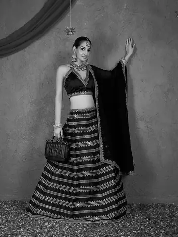 Lehenga, Uber Premium photography by CPH Studio, photograph 89
