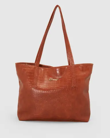Product, Bags, Shoulder Bags photography by CPH Studio, photograph 2