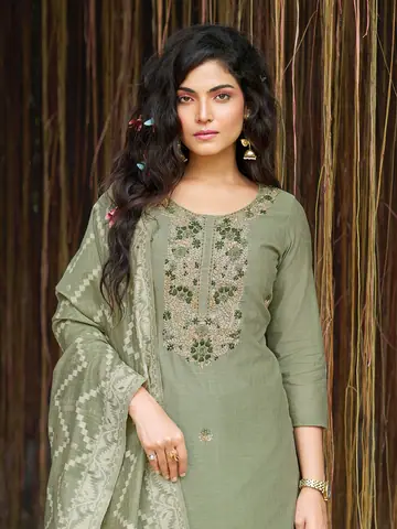 Dresses & Kurtis, Outdoor photography by CPH Studio, photograph 14