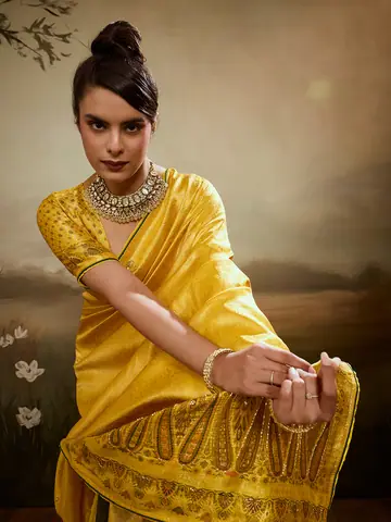 Sarees, Uber Premium photography by CPH Studio, photograph 25