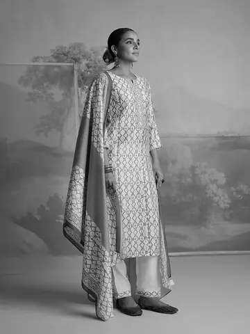 Dresses & Kurtis, Campaign photography by CPH Studio, photograph 28