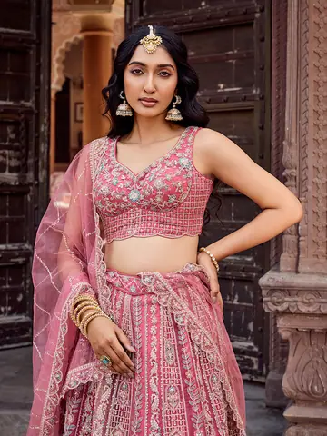 Lehenga, Outdoor Shoot photography by CPH Studio, photograph 32