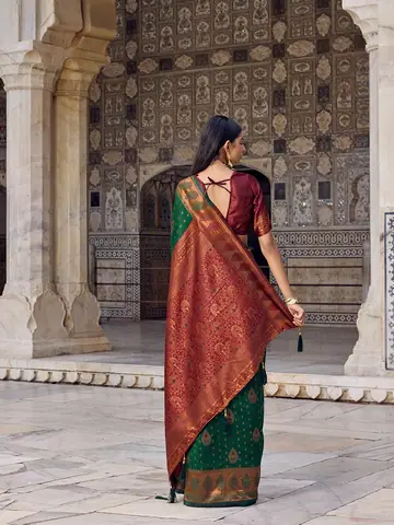 Sarees, Outdoor Shoot photography by CPH Studio, photograph 38
