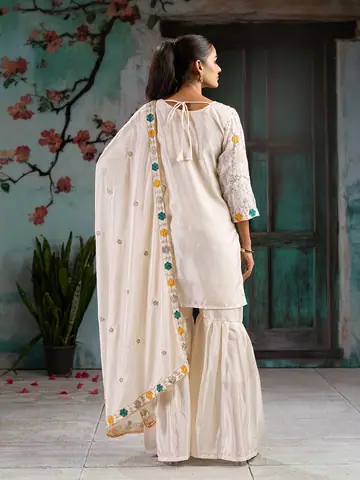 Dresses & Kurtis, Uber Premium photography by CPH Studio, photograph 18