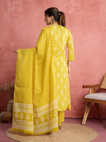 Dresses & Kurtis, Uber Premium photography by CPH Studio, photograph 124