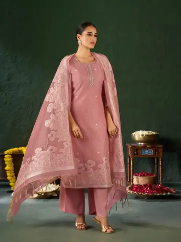 Dresses & Kurtis, Set Shoot photography by CPH Studio, photograph 39