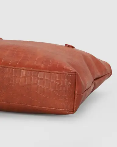 Product, Bags, Shoulder Bags photography by CPH Studio, photograph 4