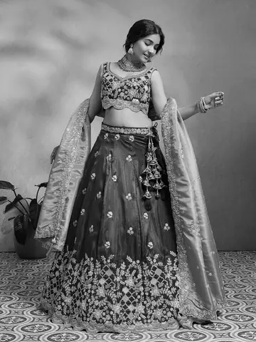 Lehenga, Uber Premium photography by CPH Studio, photograph 95