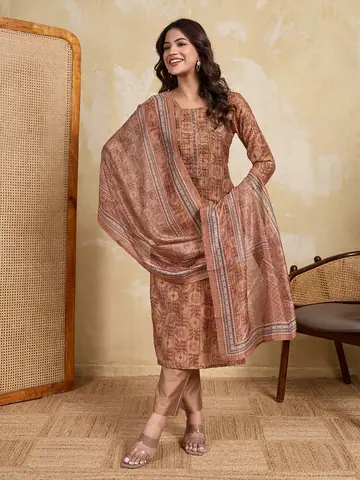Dresses & Kurtis, Uber Premium photography by CPH Studio, photograph 42